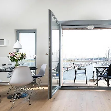 Apartment Holiday Flat - Dos01106e-dya